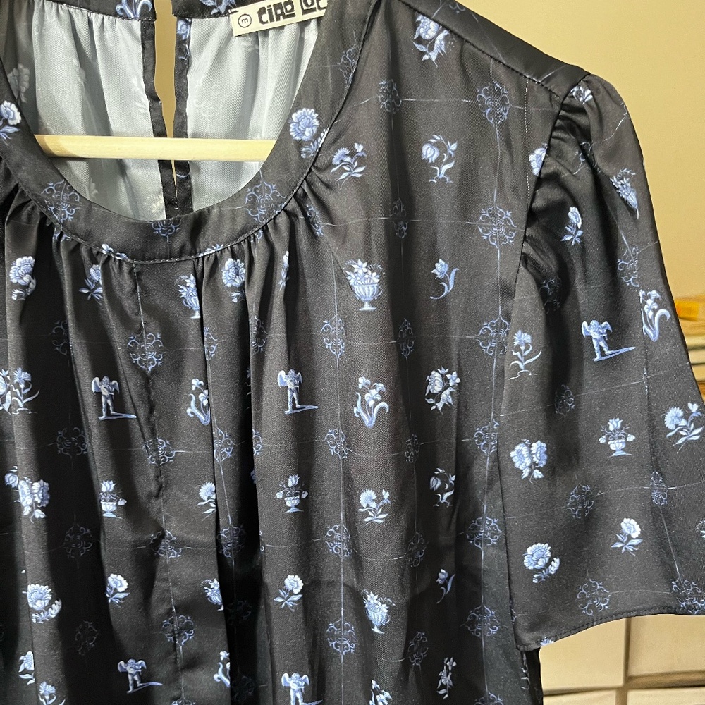 Pattern Silk Blouse - image 4